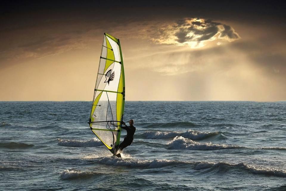 או La Verriere. Les Locations Isahora C'Est Aussi Plusieurs Appart' De Standing A 2 Pas Du Chateau D'Eu, Des Falaises Du Treport, De Mers Les Bains Et Aux Portes De La Baie De Somme מראה חיצוני תמונה